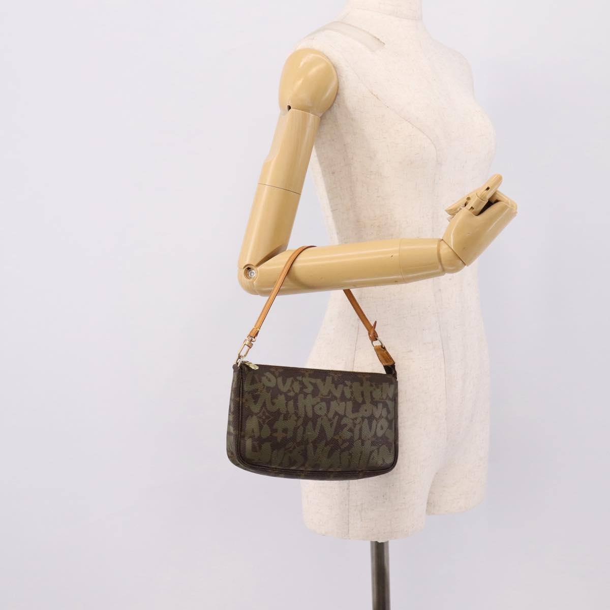 LOUIS VUITTON Monogram Graffiti Pochette Pouch Khaki M92191 LV Auth 206399A