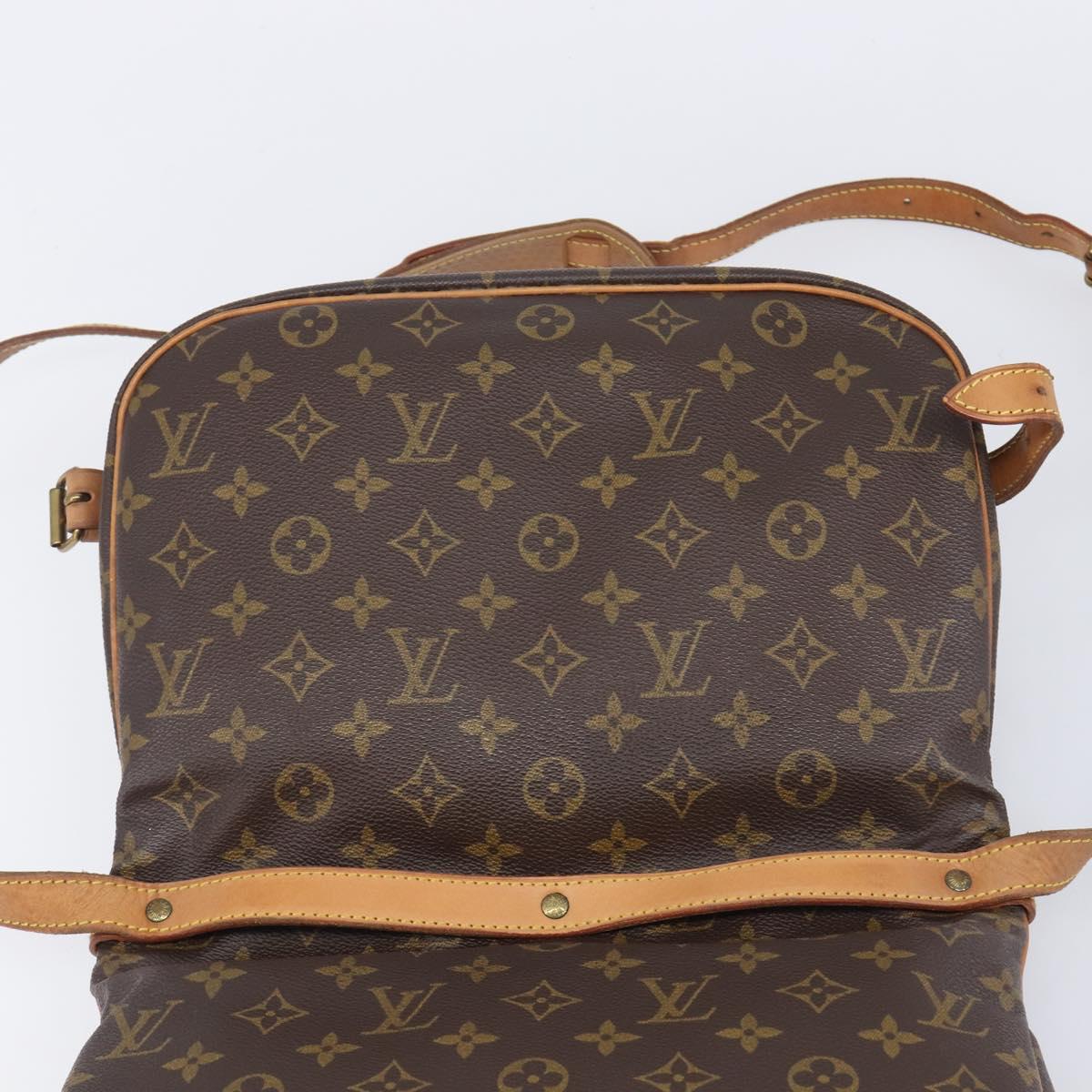 LOUIS VUITTON Monogram Saumur 30 Shoulder Bag M42256 LV Auth 206486