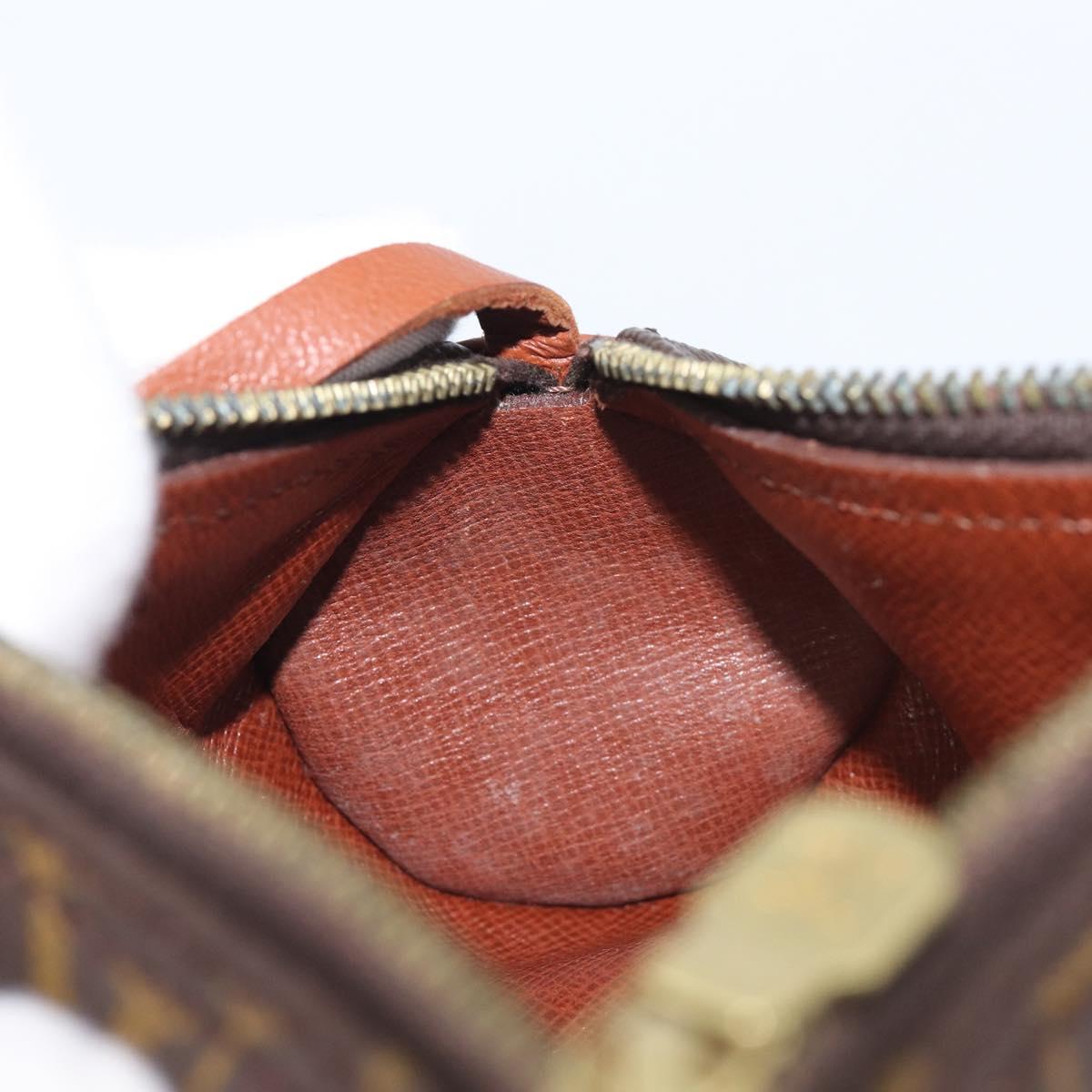LOUIS VUITTON Monogram Papillon Pouch LV Auth 206562