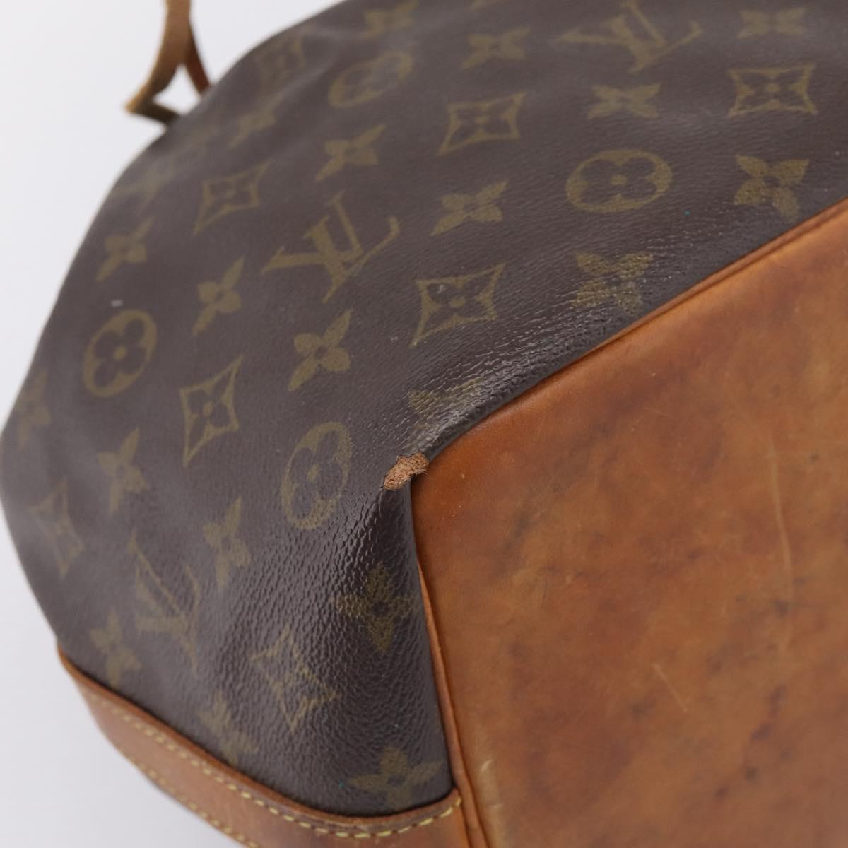 LOUIS VUITTON Monogram Petit Noe Shoulder Bag M42226 LV Auth 206621