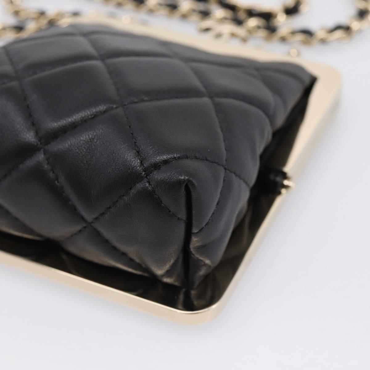 CHANEL Chain Pouch Lamb Skin Black Gold Tone CC Auth 206662SAV