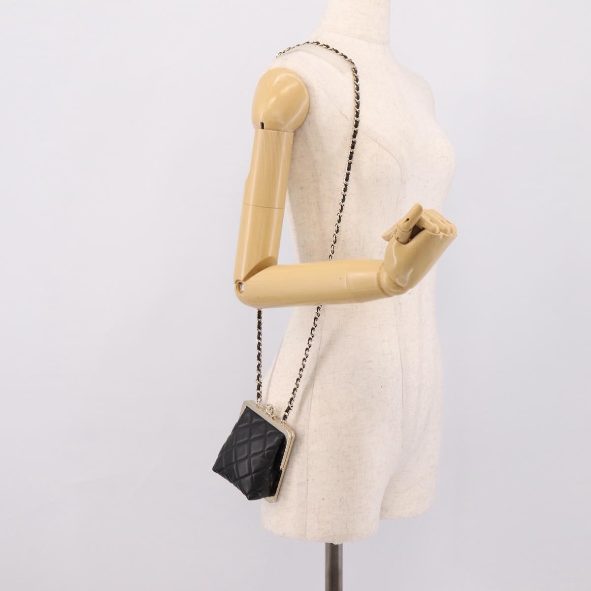 CHANEL Chain Pouch Lamb Skin Black Gold Tone CC Auth 206662SAV