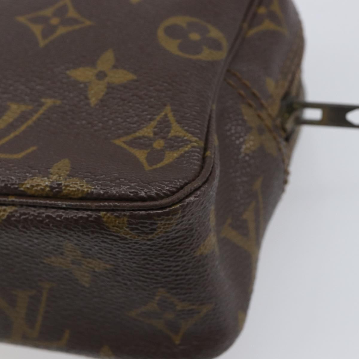 LOUIS VUITTON Monogram Trousse Toilette 18 Pouch M47526 LV Auth 206684