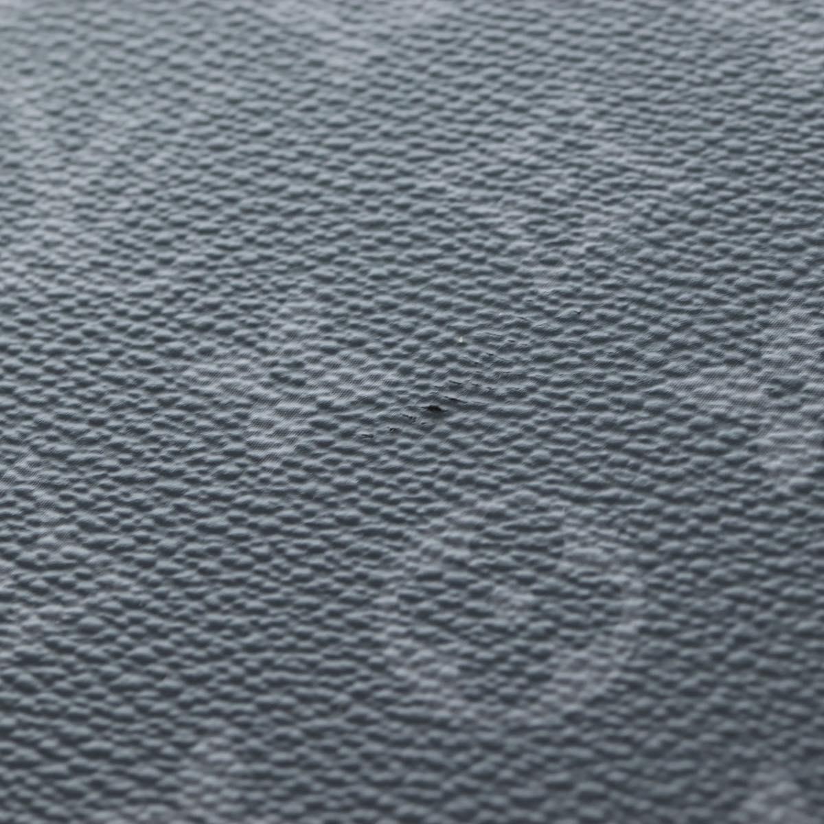 LOUIS VUITTON Monogram Eclipse Horizon 70 Suitcase M13772 LV Auth 206702SAM