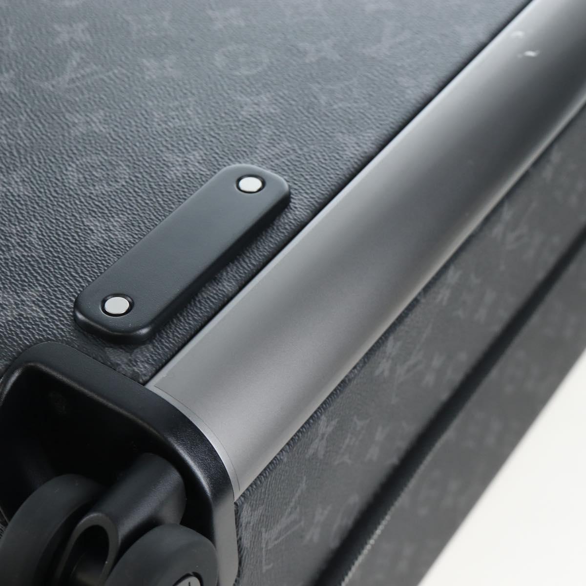 LOUIS VUITTON Monogram Eclipse Horizon 70 Suitcase M13772 LV Auth 206702SAM
