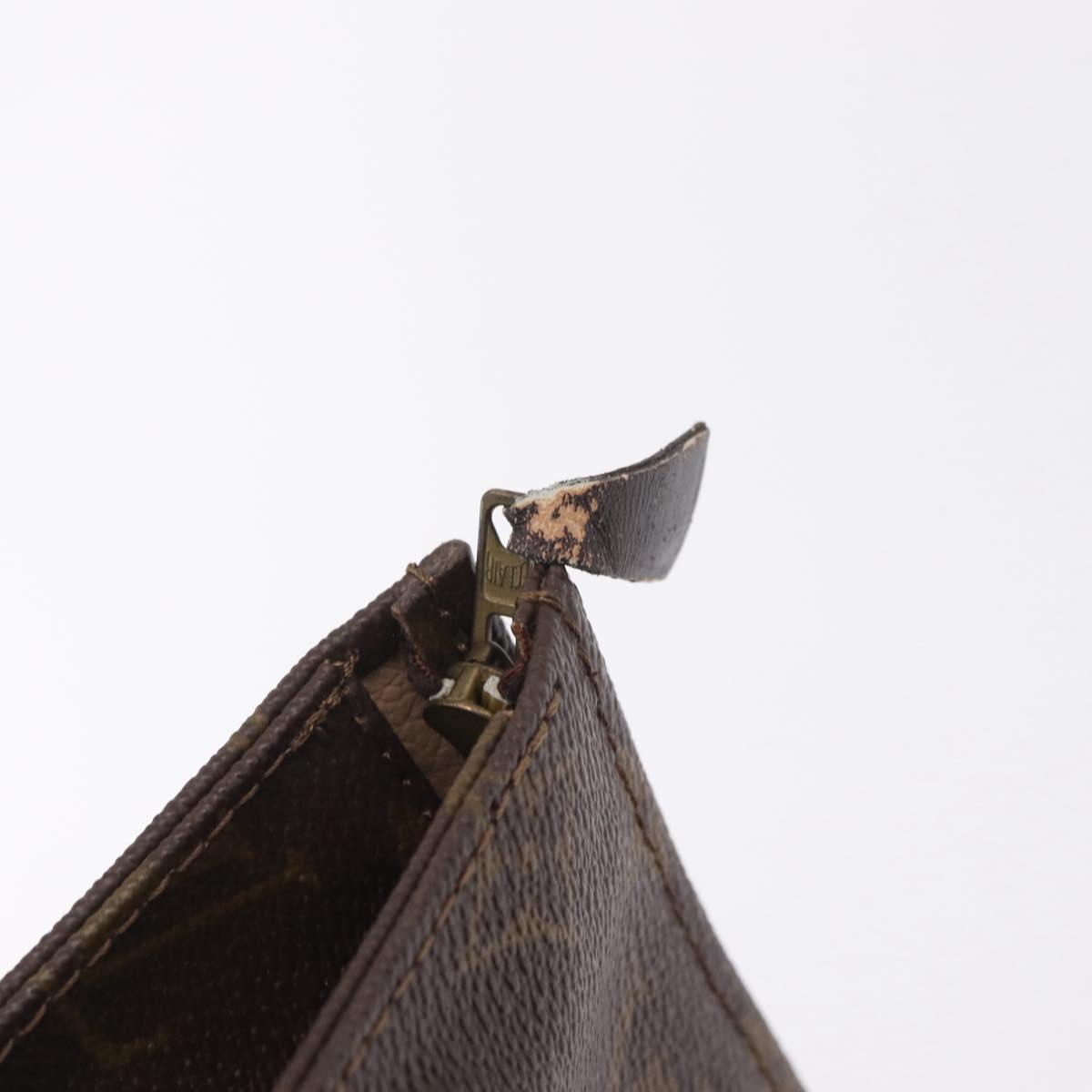 LOUIS VUITTON Monogram Poche Toilette 26 Pouch M47542 LV Auth 206769