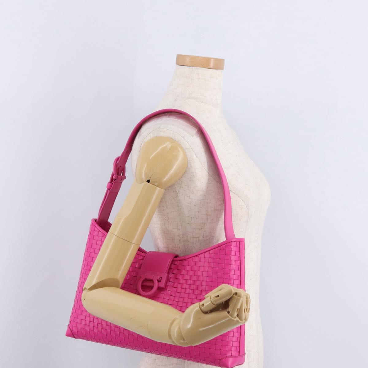 Salvatore Ferragamo Gancini Shoulder Bag Leather Pink Silver Auth 206885A