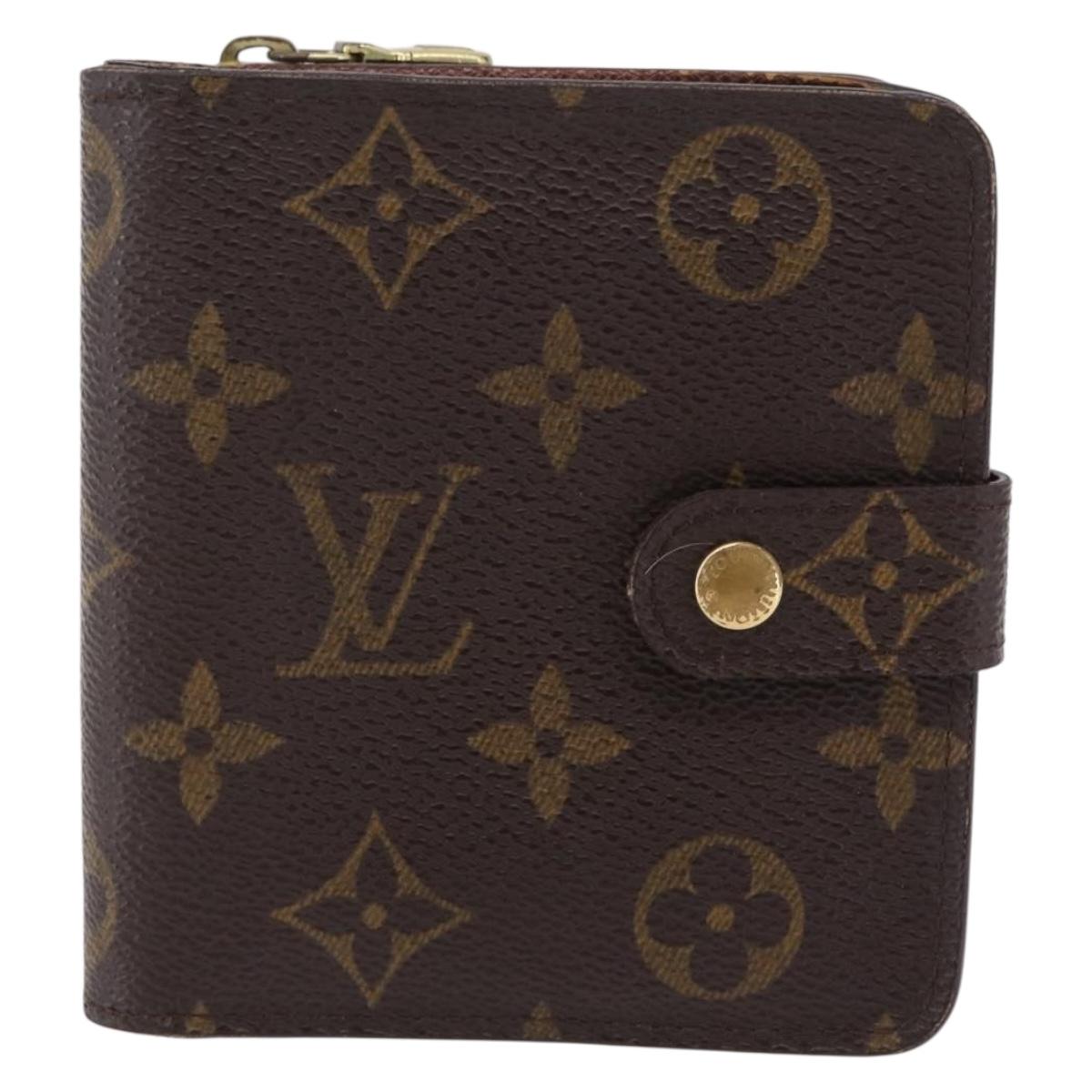 LOUIS VUITTON Monogram Compact Zip Wallet M61667 LV Auth 206938