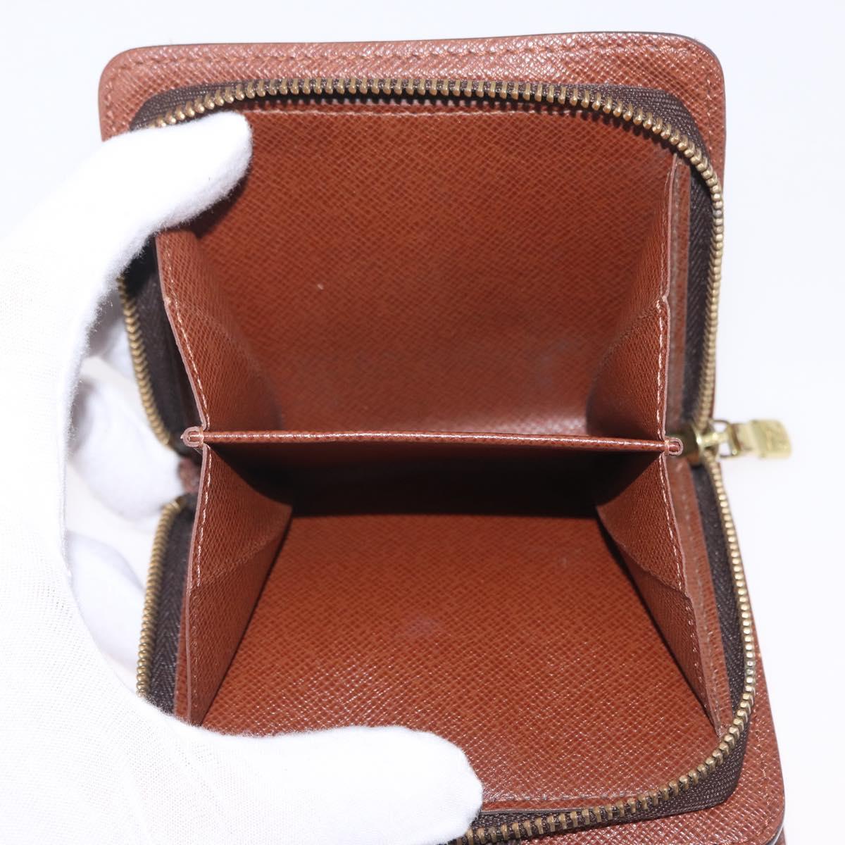 LOUIS VUITTON Monogram Compact Zip Wallet M61667 LV Auth 206938
