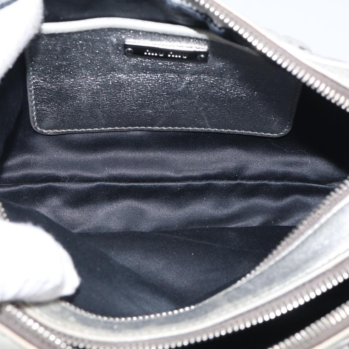 Miu Miu Matelasse Shoulder Bag Leather Silver Auth 206966A