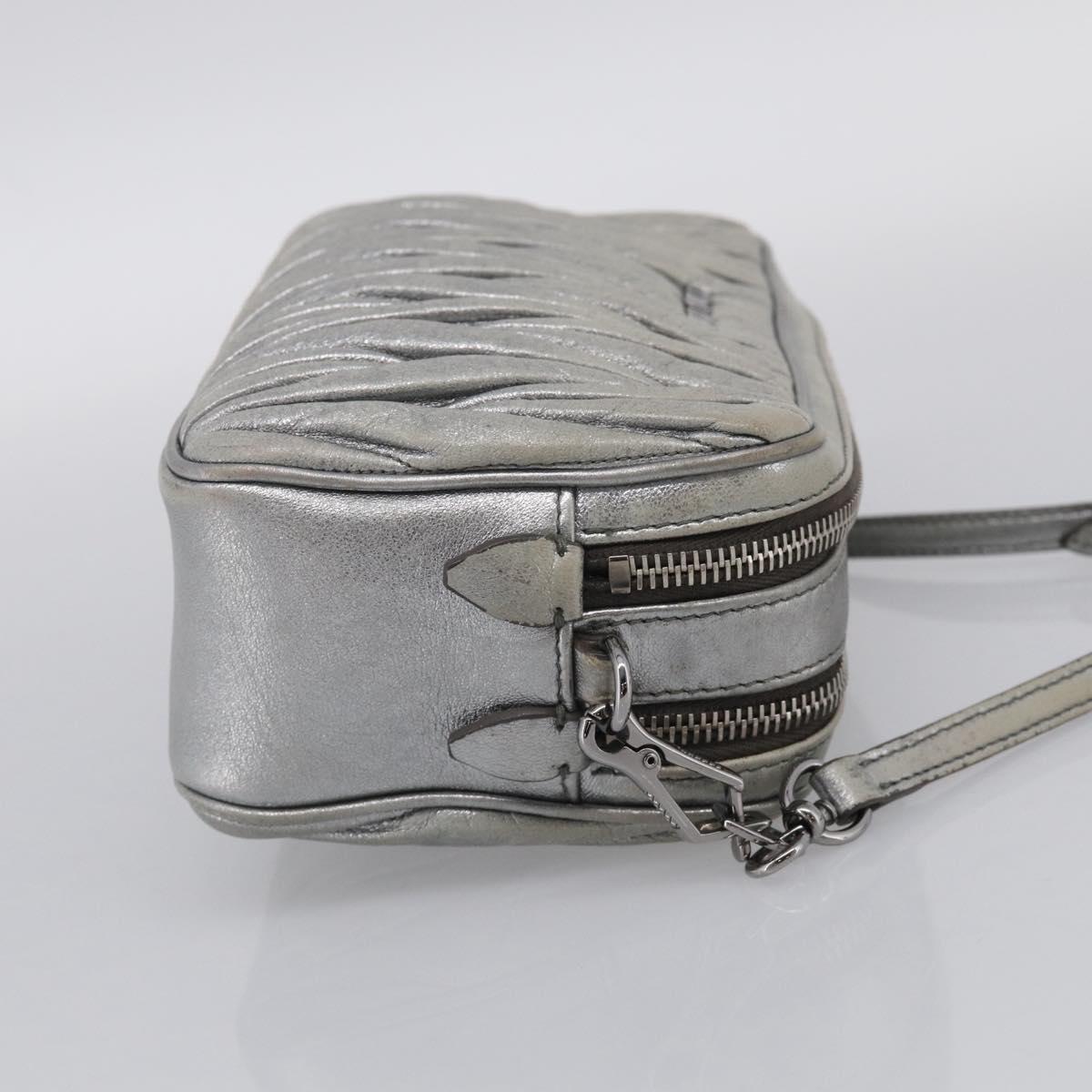 Miu Miu Matelasse Shoulder Bag Leather Silver Auth 206966A