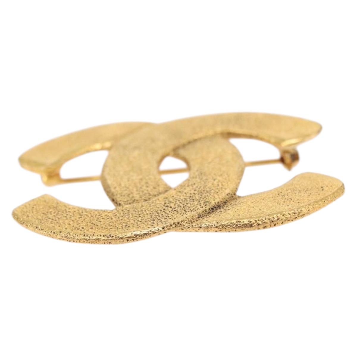 CHANEL COCO Mark Brooch metal Gold CC Auth 207082V