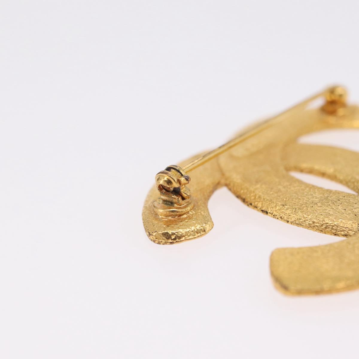 CHANEL COCO Mark Brooch metal Gold CC Auth 207082V