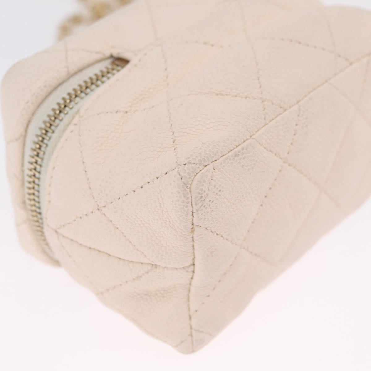 CHANEL Matelasse Vanity Chain Shoulder Pouch Caviar Skin White CC Auth 207090V