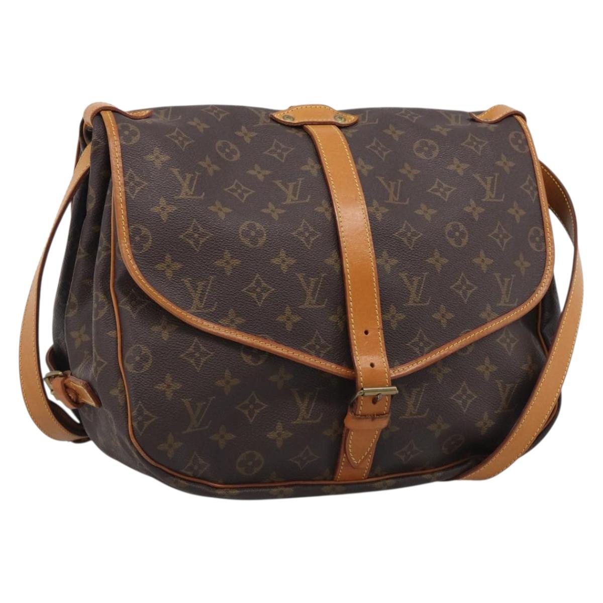 LOUIS VUITTON Monogram Saumur 35 Shoulder Bag M42254 LV Auth 207125V