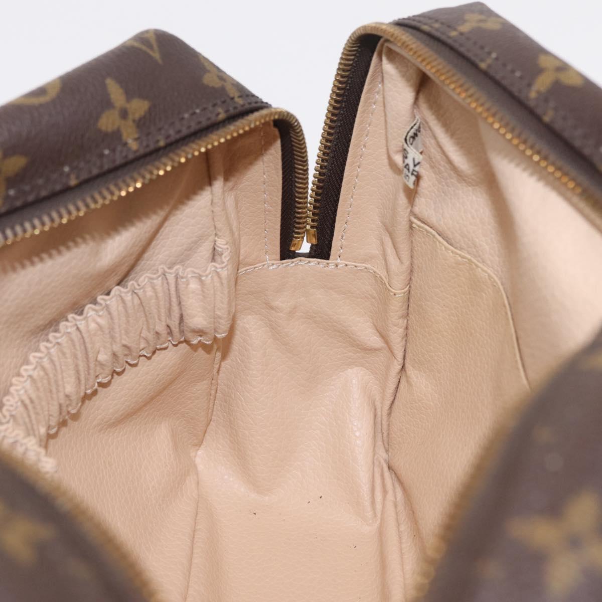 LOUIS VUITTON Monogram Trousse Toilette 28 Clutch Bag M47522 LV Auth 207135