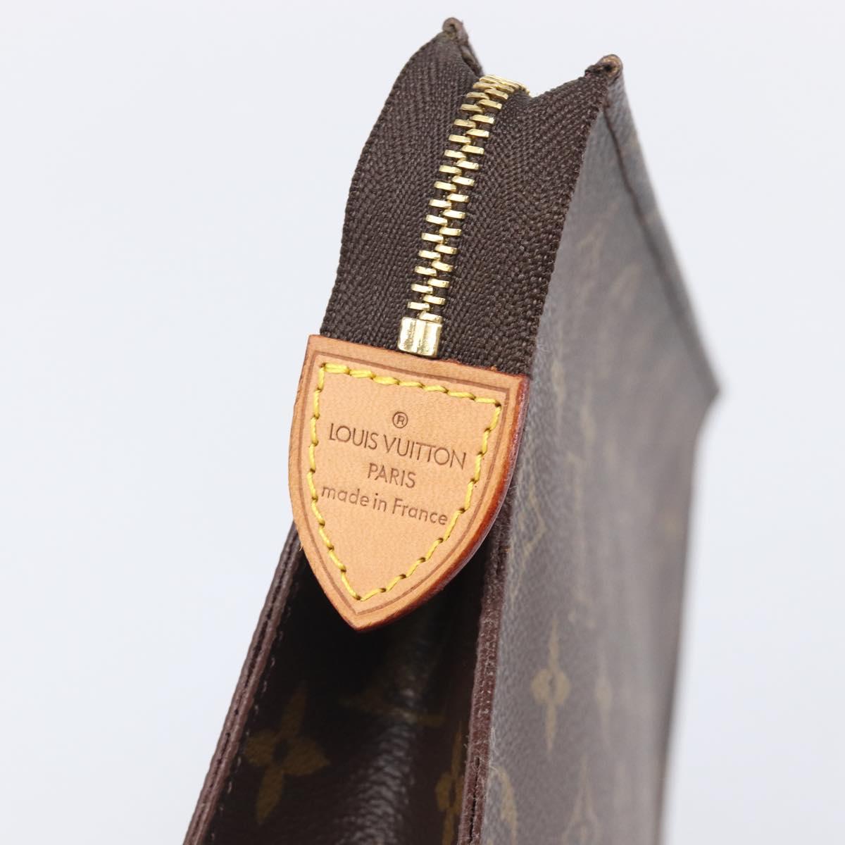 LOUIS VUITTON Monogram Poche Toilette 26 Pouch M47542 LV Auth 207402A