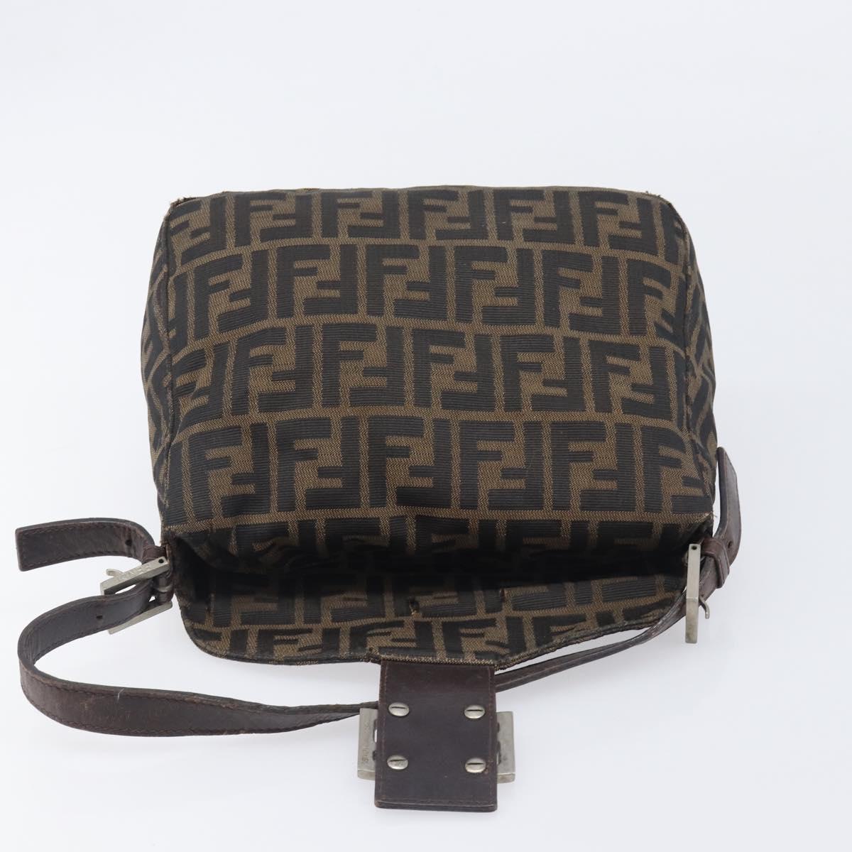 FENDI Zucca Canvas Mamma Baguette Shoulder Bag Brown Black Auth 207405