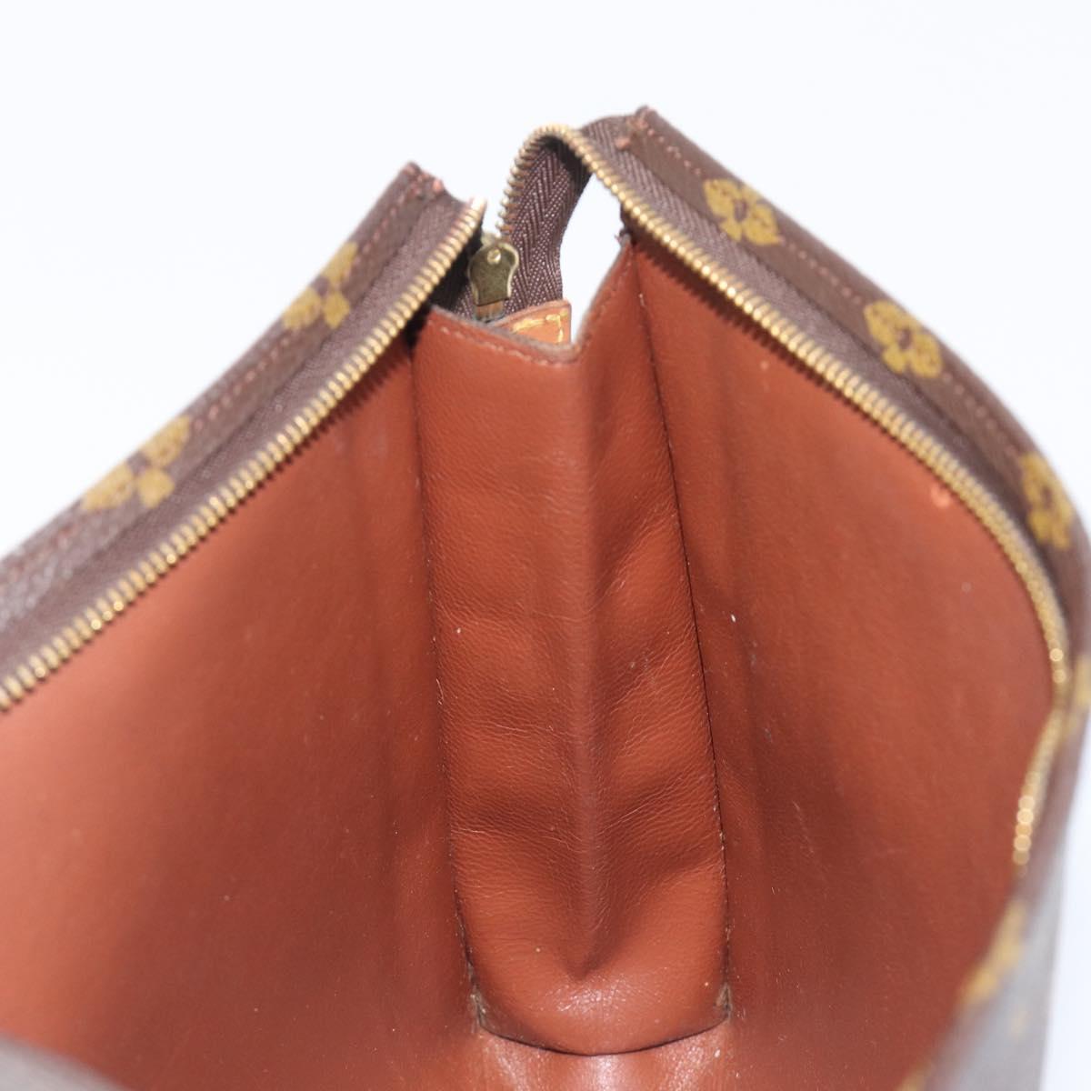 LOUIS VUITTON Monogram Poche Toilette 26 Pouch M47542 LV Auth 207426A