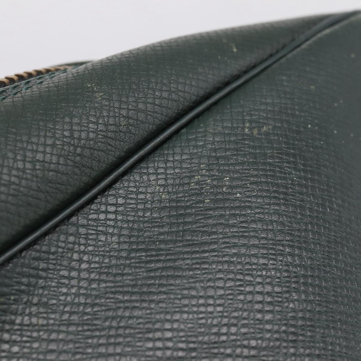 LOUIS VUITTON Taiga Trousse Toilette PM Clutch Bag Epicea M30224 LV Auth 207520