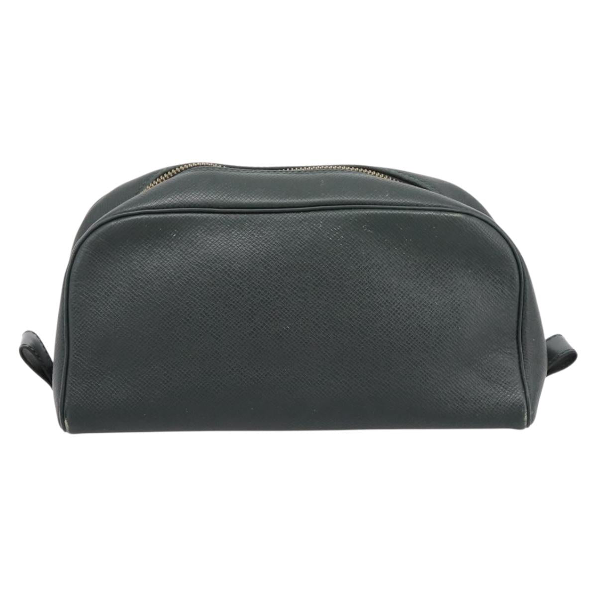 LOUIS VUITTON Taiga Trousse Toilette PM Clutch Bag Epicea M30224 LV Auth 207520