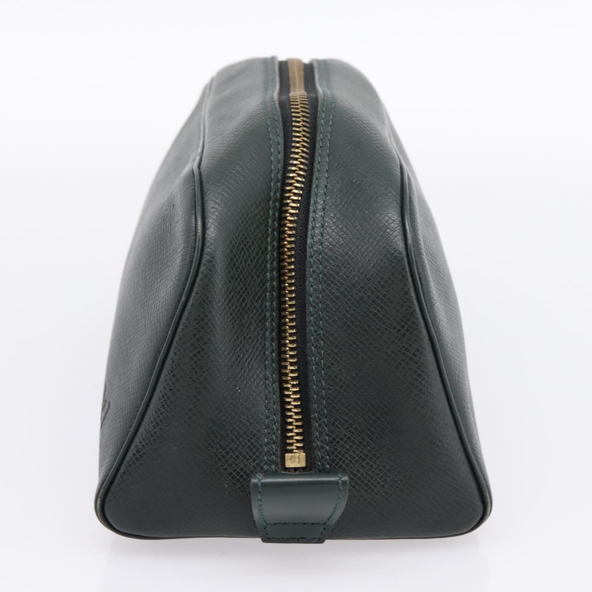 LOUIS VUITTON Taiga Trousse Toilette PM Clutch Bag Epicea M30224 LV Auth 207520