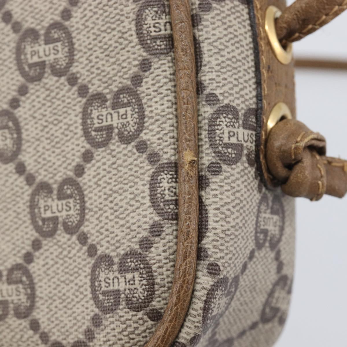 GUCCI PLUS Shoulder Bag PVC Beige Gold Tone Auth 207733