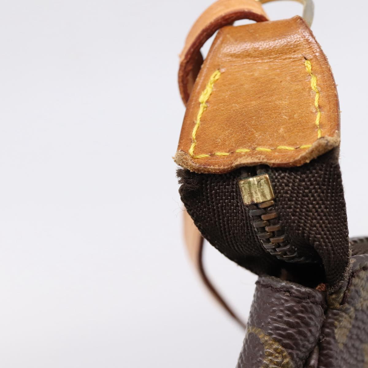 LOUIS VUITTON Monogram Pochette Accessoires Pouch M51980 LV Auth 207808A