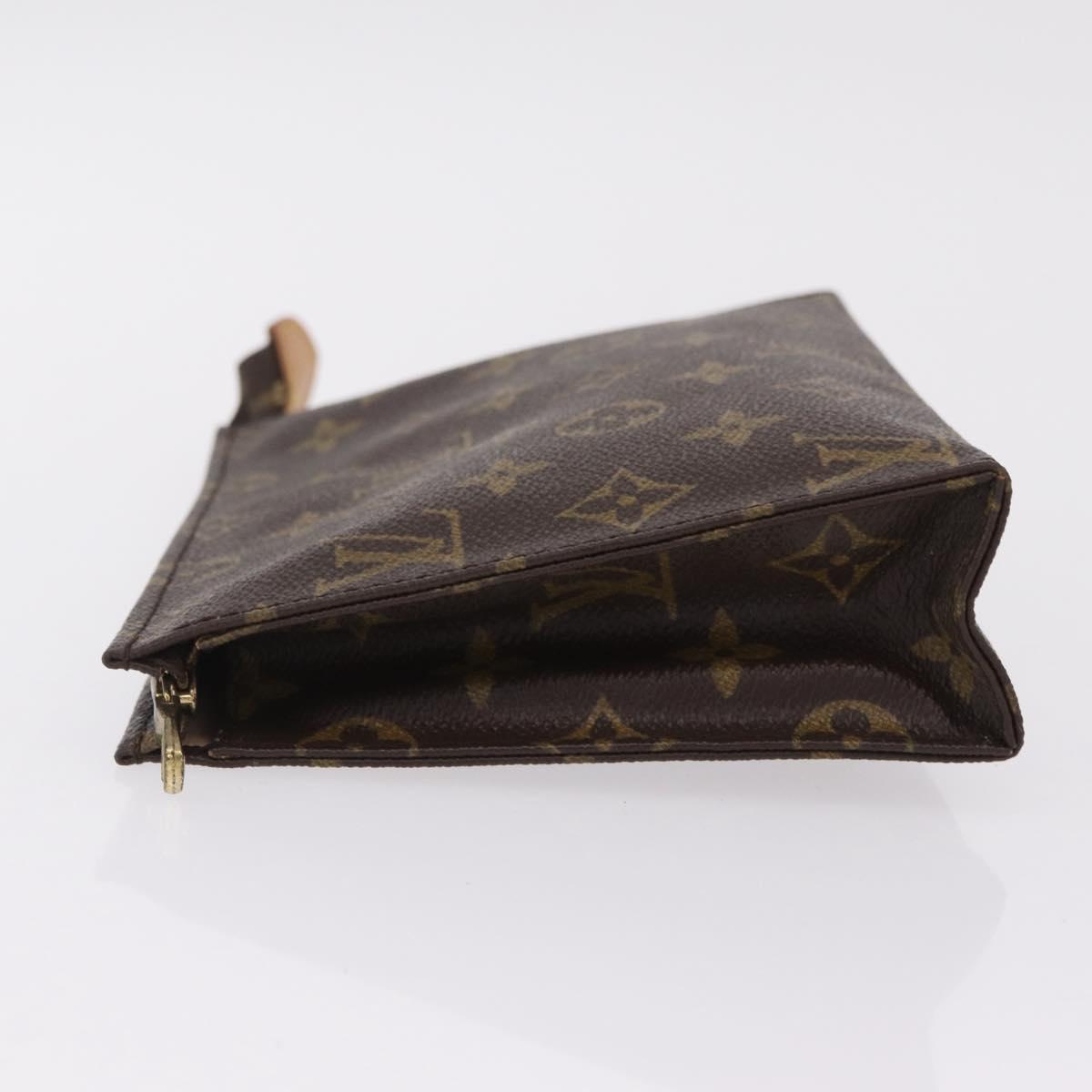 LOUIS VUITTON Monogram Poche Toilette 19 Pouch M47544 LV Auth 207850A