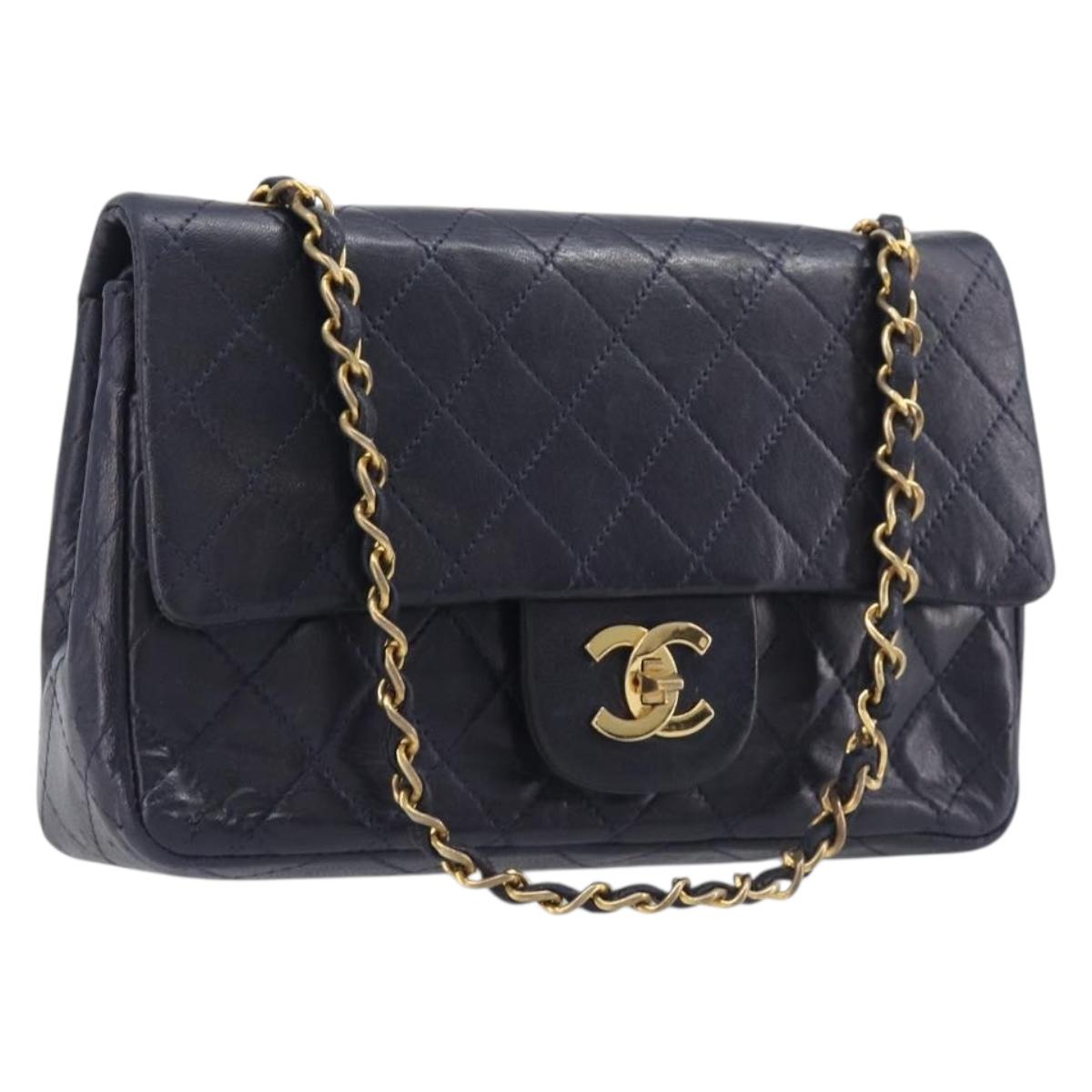 CHANEL Matelasse Chain Shoulder Bag Lamb Skin Navy Gold Tone CC Auth 207921