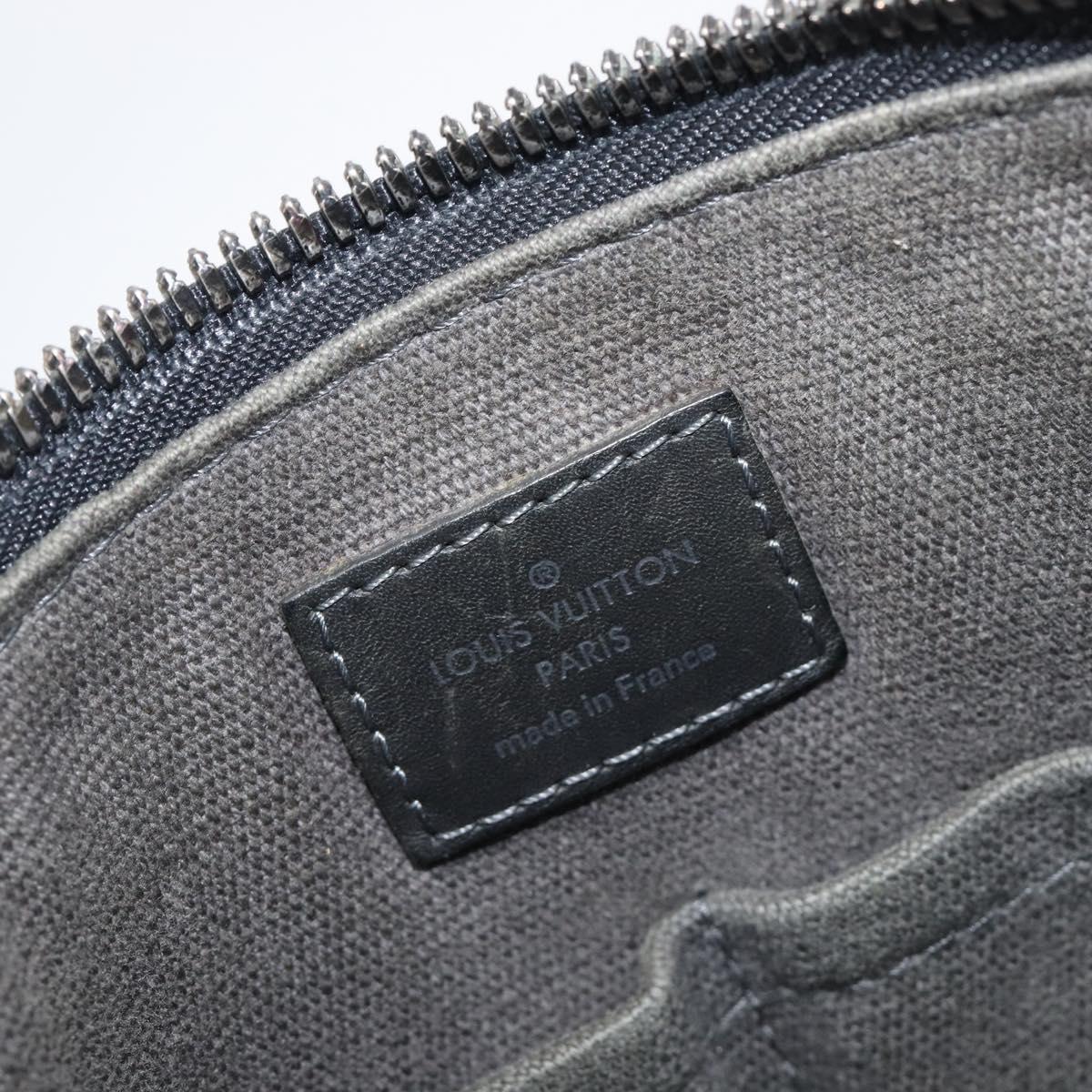 LOUIS VUITTON Utah Shawnee MM Shoulder Bag Leather Gray M94017 LV Auth 208104A