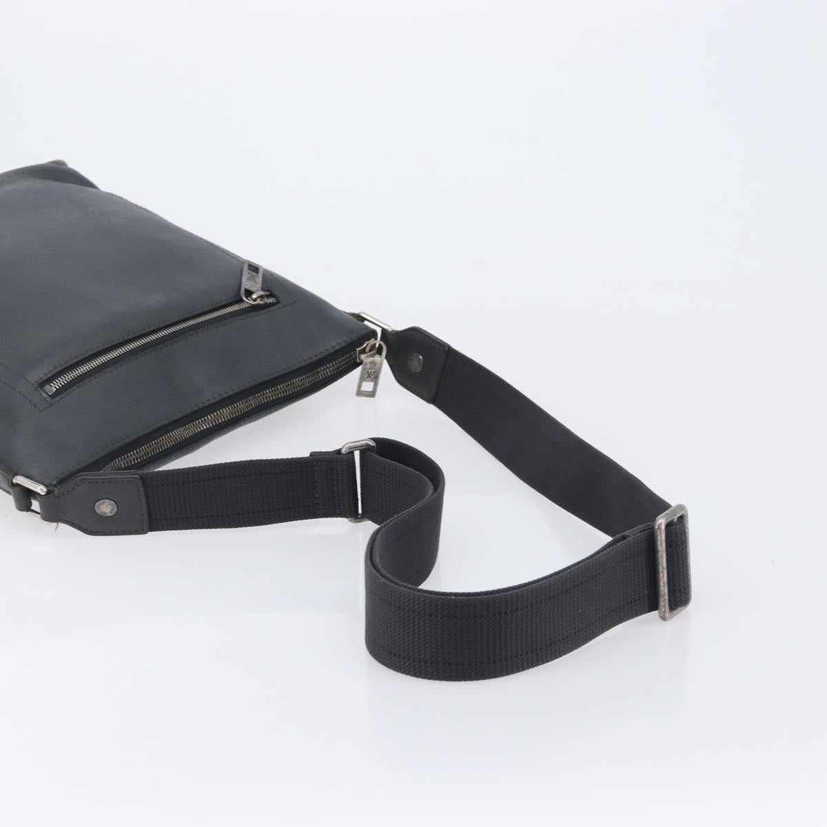 LOUIS VUITTON Utah Shawnee MM Shoulder Bag Leather Gray M94017 LV Auth 208104A