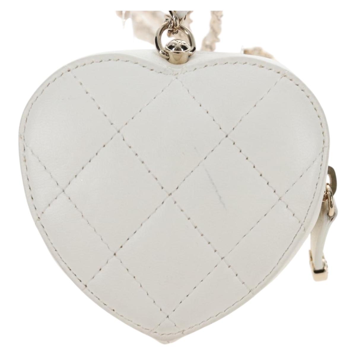 CHANEL Matelasse Chain Shoulder Pouch Lamb Skin White Gold CC Auth 208209M