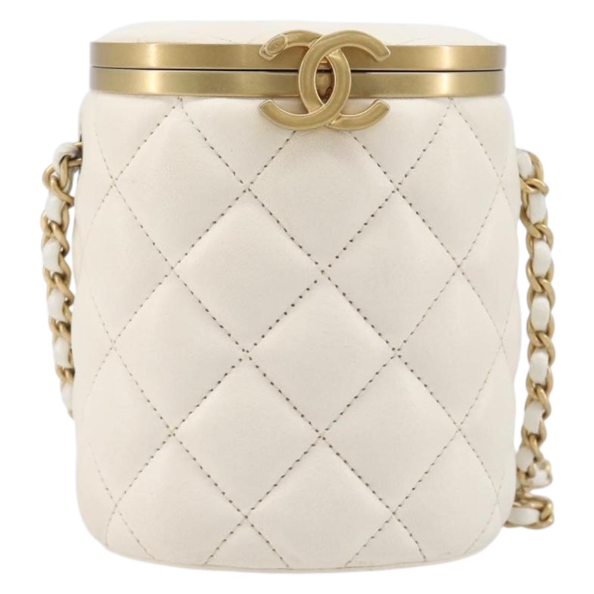 CHANEL Matelasse Chain Vanity Shoulder Bag Lamb Skin Ivory Gold CC Auth 208213M