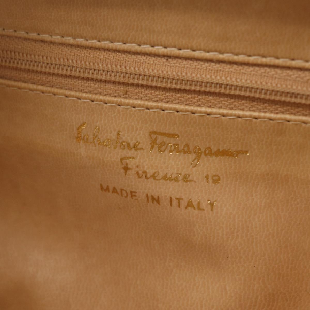 Salvatore Ferragamo Chain Shoulder Bag Raffia Green Gold Auth 208292A