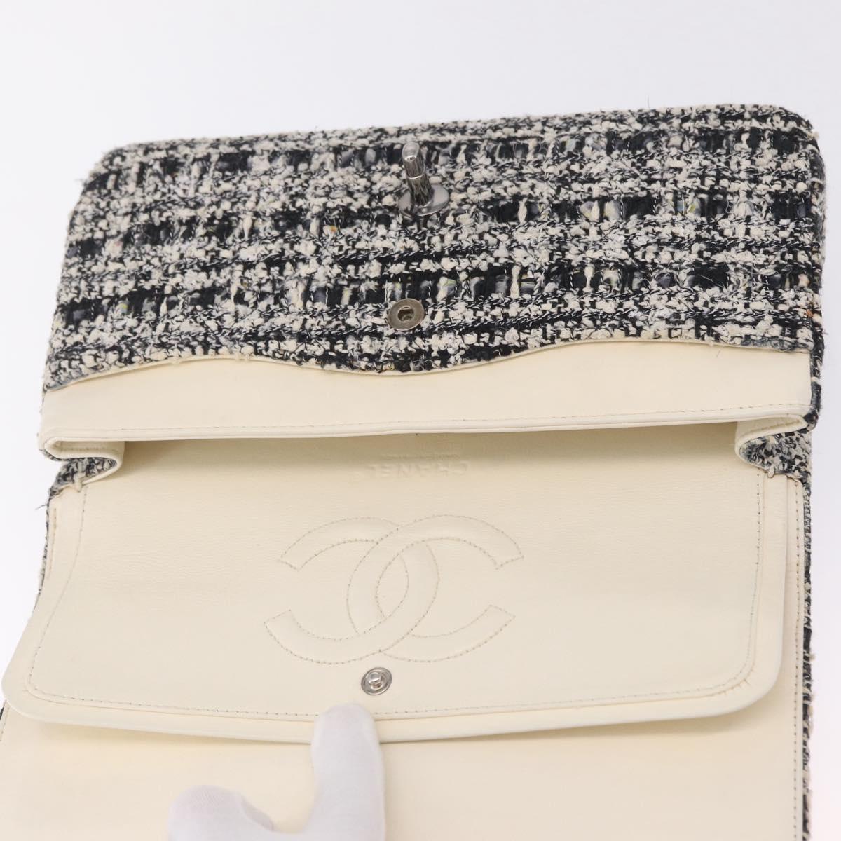 CHANEL Matelasse 25 Chain Shoulder Bag Tweed Black Silver CC Auth 208313SAM