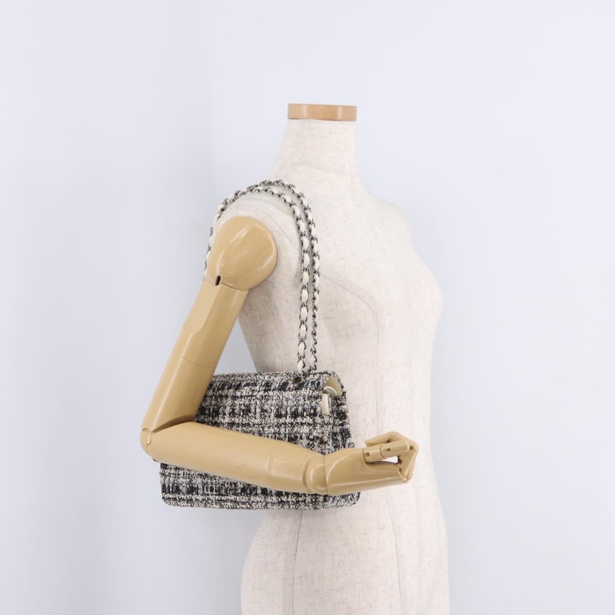 CHANEL Matelasse 25 Chain Shoulder Bag Tweed Black Silver CC Auth 208313SAM