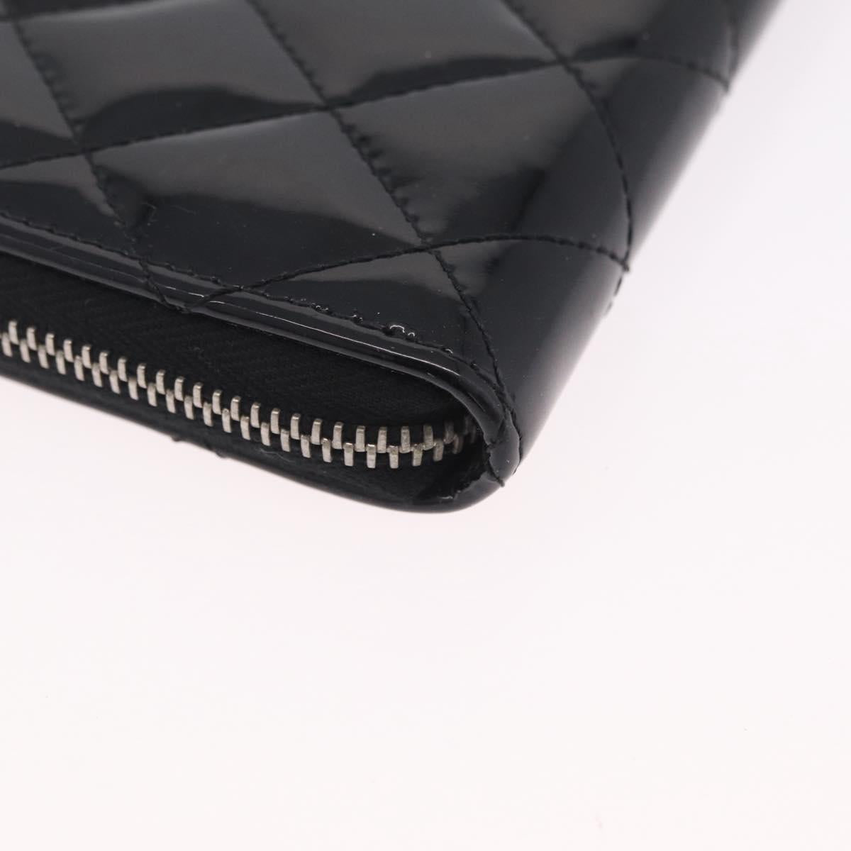 CHANEL Matelasse Wallet Patent leather Black Silver CC Auth 208329A