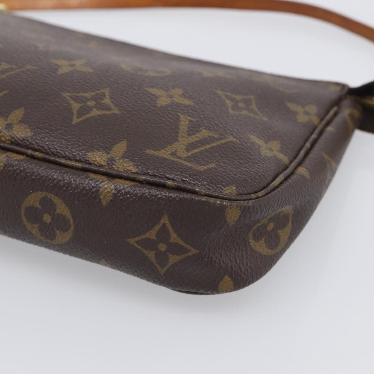 LOUIS VUITTON Monogram Pochette Accessoires Pouch M51980 LV Auth 208335