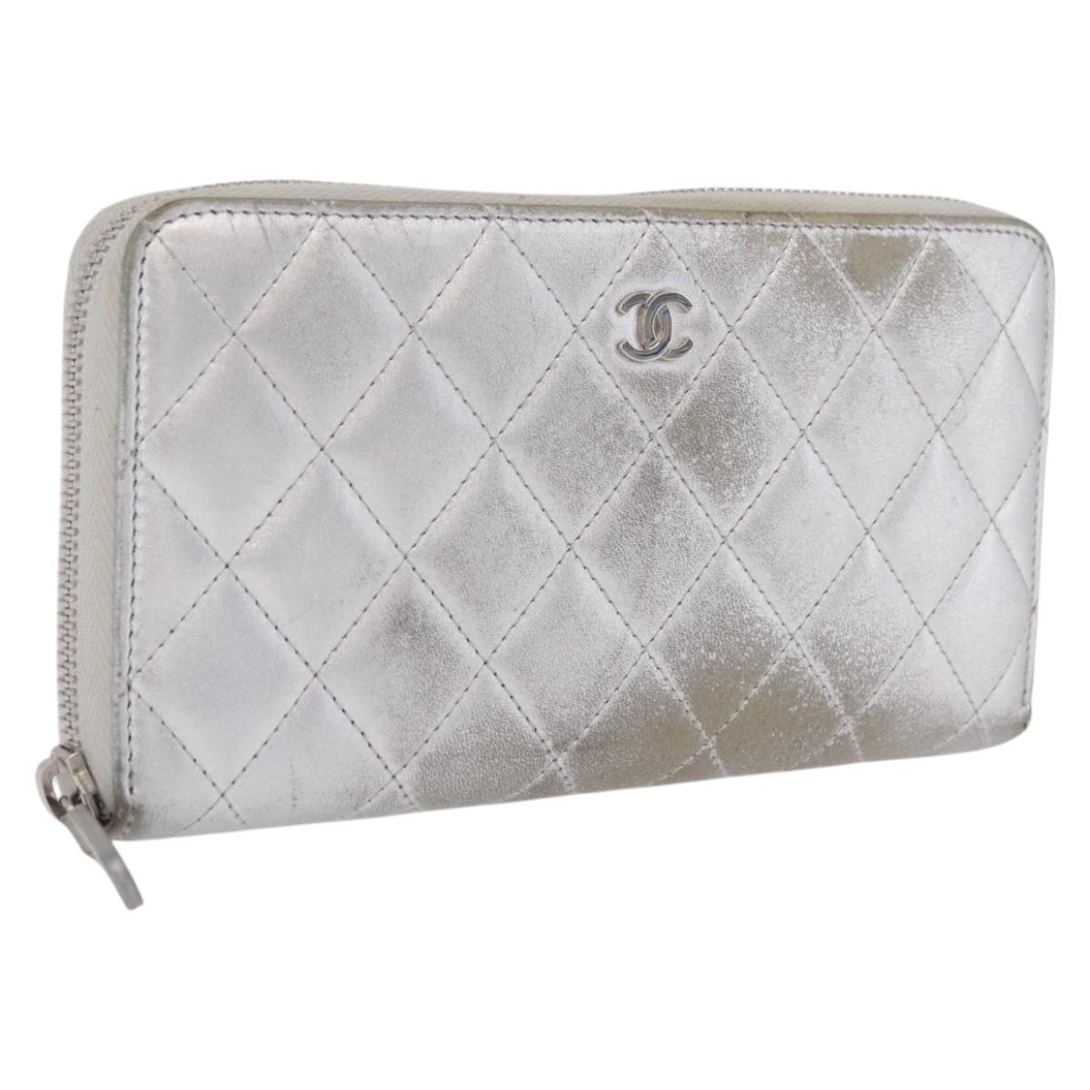 CHANEL Matelasse Long Wallet Lamb Skin Silver CC Auth 208350