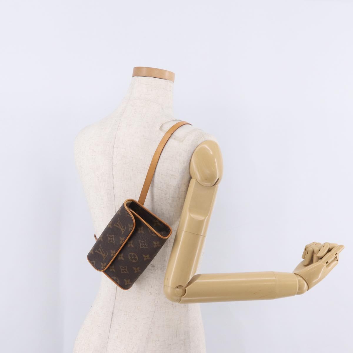 LOUIS VUITTON Monogram Pochette Florentine Waist bag M51855 LV Auth 208430A