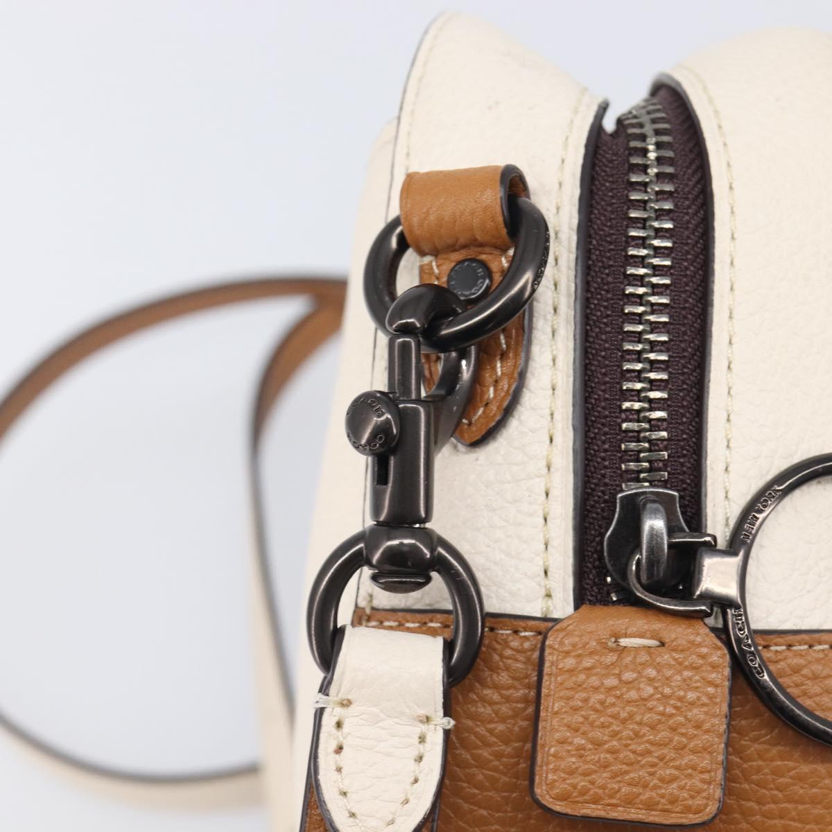 Coach Shoulder Bag Leather White Auth 208471A