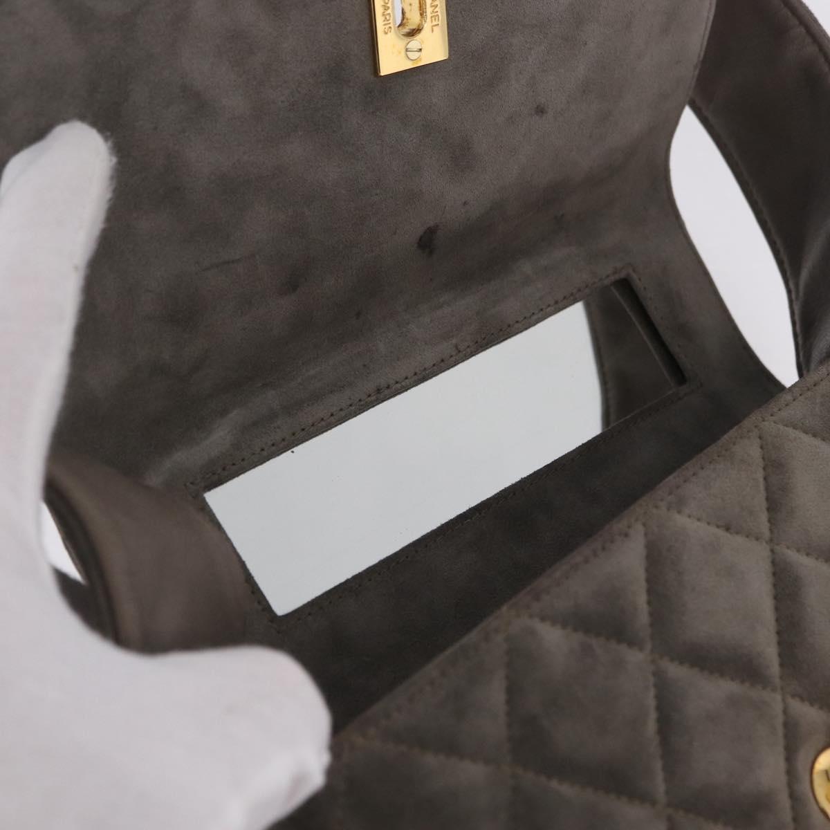 CHANEL Matelasse Shoulder Bag Suede Gray Gold Tone CC Auth 208499V