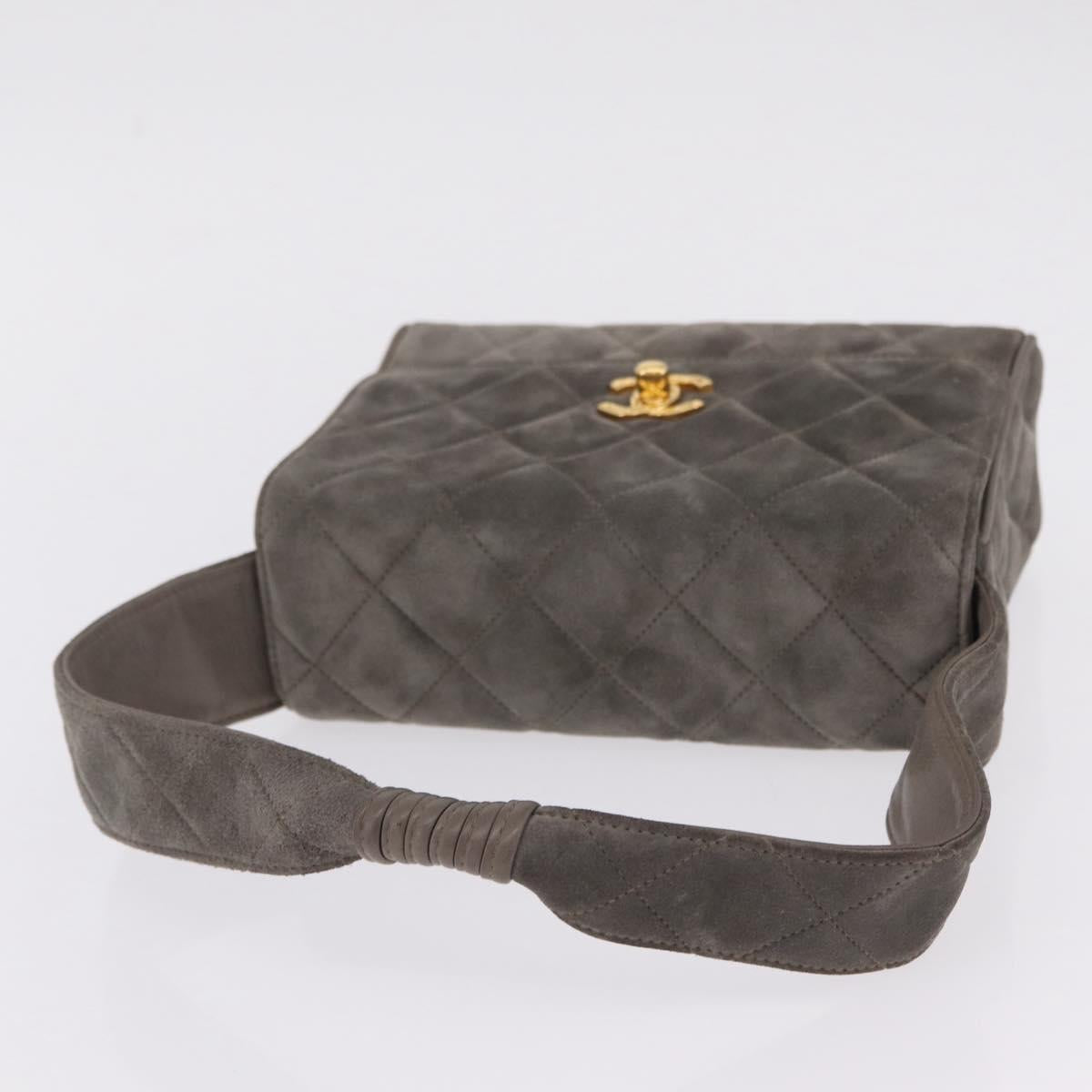 CHANEL Matelasse Shoulder Bag Suede Gray Gold Tone CC Auth 208499V