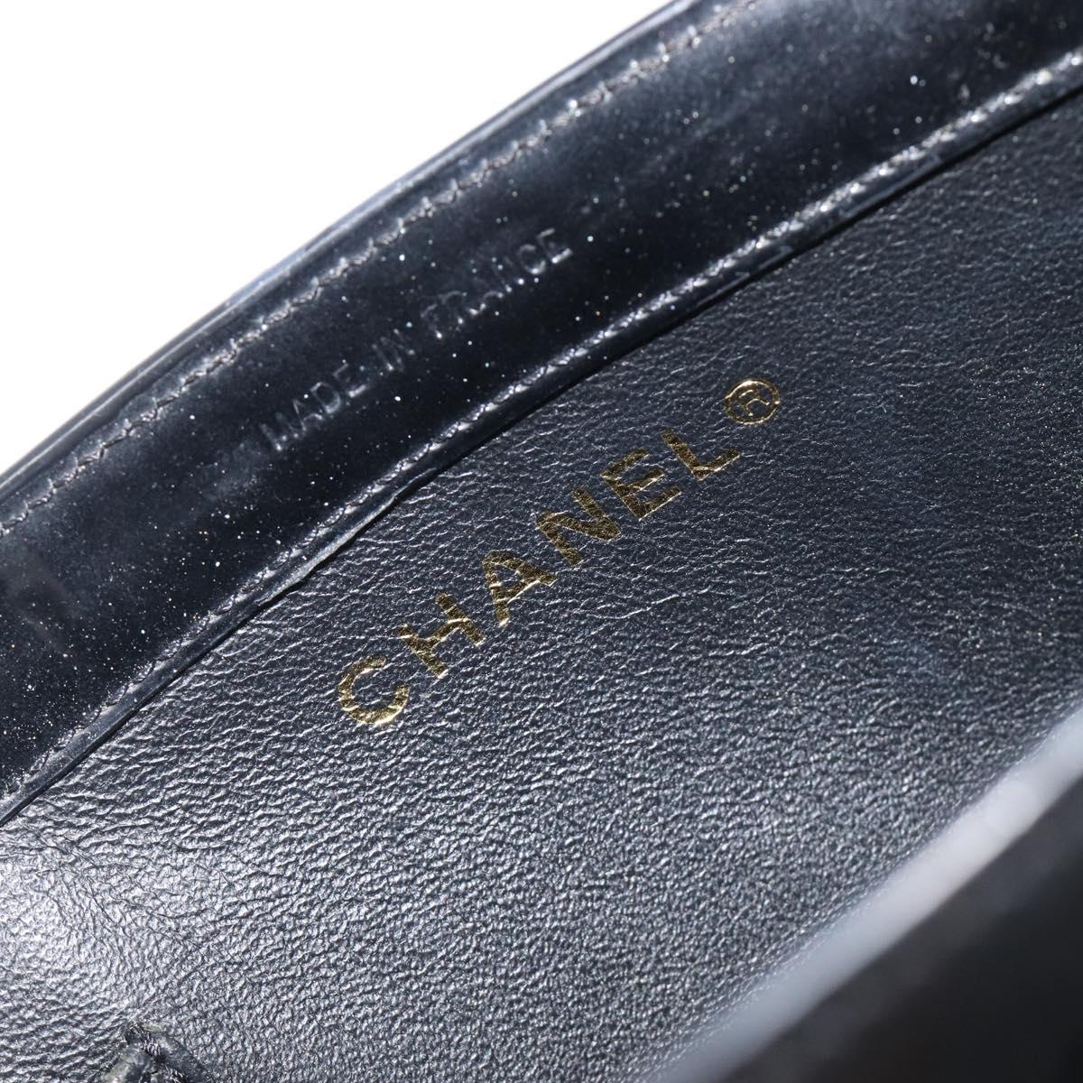CHANEL Shoulder Bag Patent Black CC Auth 208640