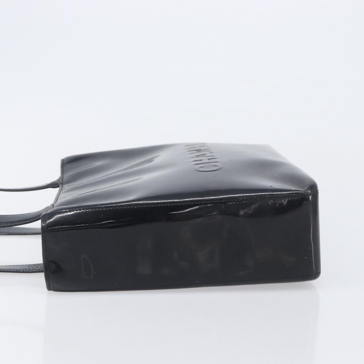 CHANEL Shoulder Bag Patent Black CC Auth 208640