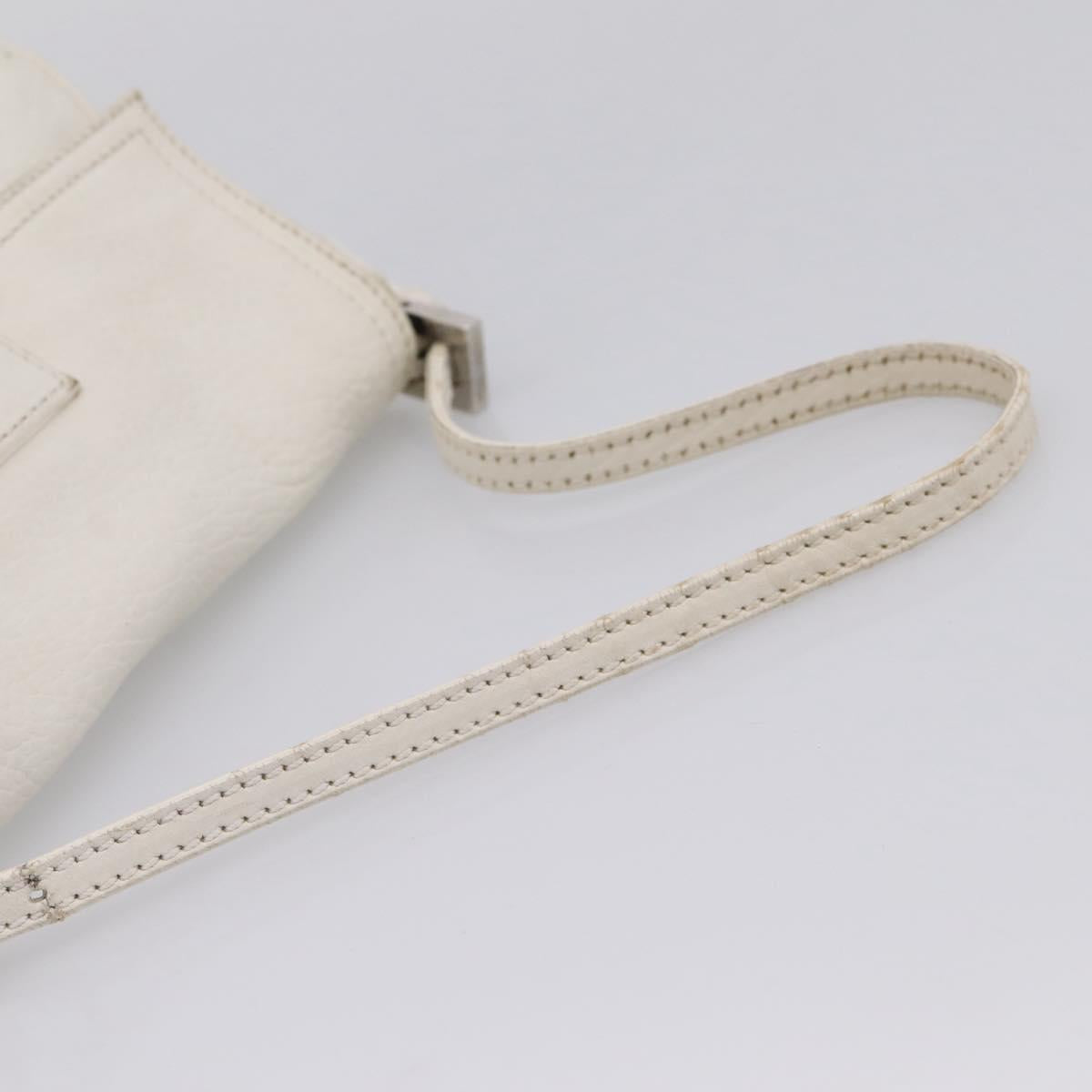FENDI Mamma Baguette Hand Bag Leather White Silver Auth 208750A