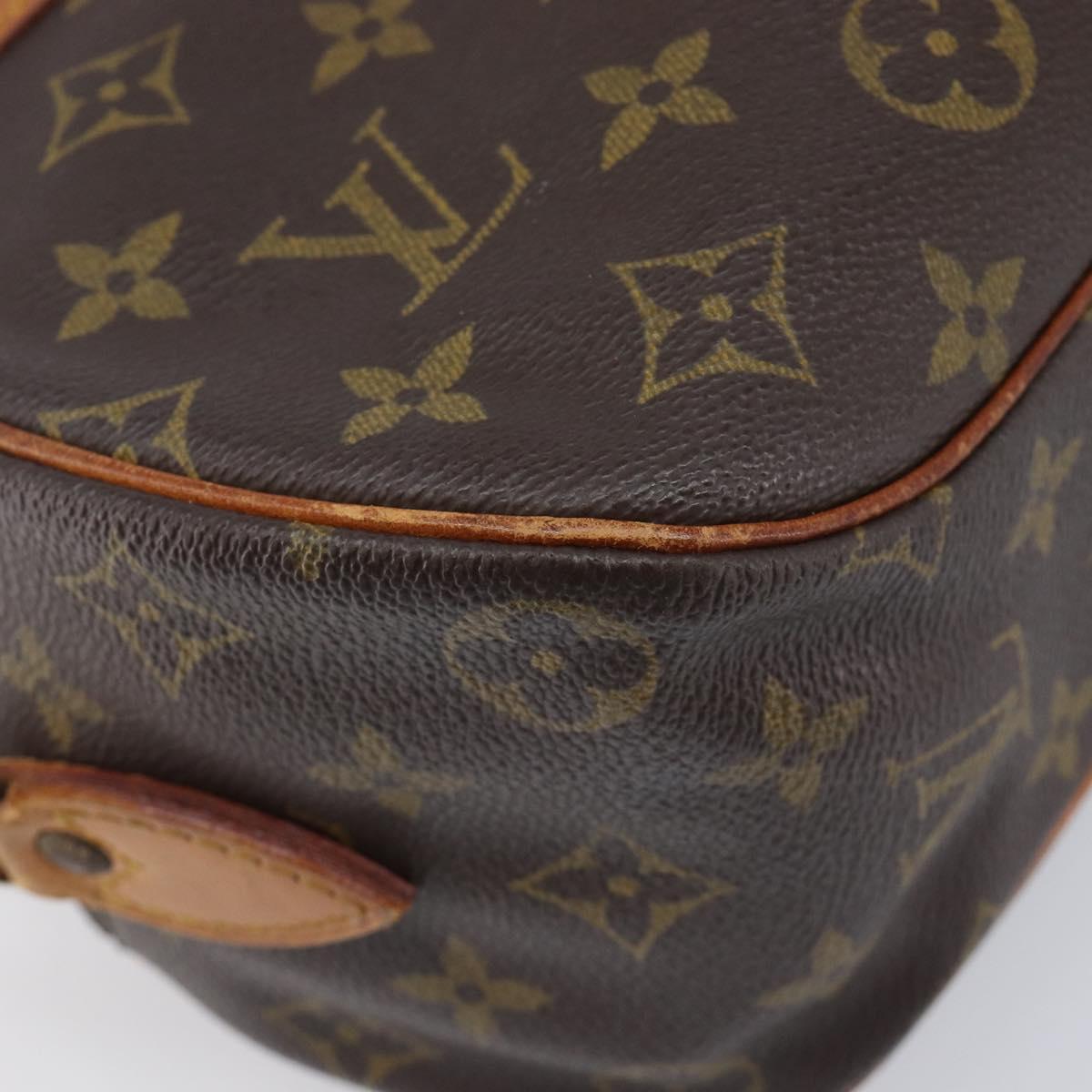 LOUIS VUITTON Monogram Blois Shoulder Bag M51221 LV Auth 209018