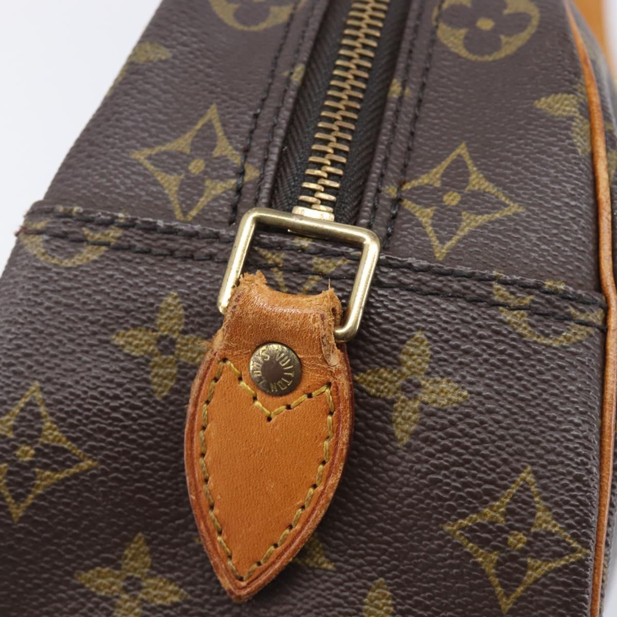 LOUIS VUITTON Monogram Blois Shoulder Bag M51221 LV Auth 209018