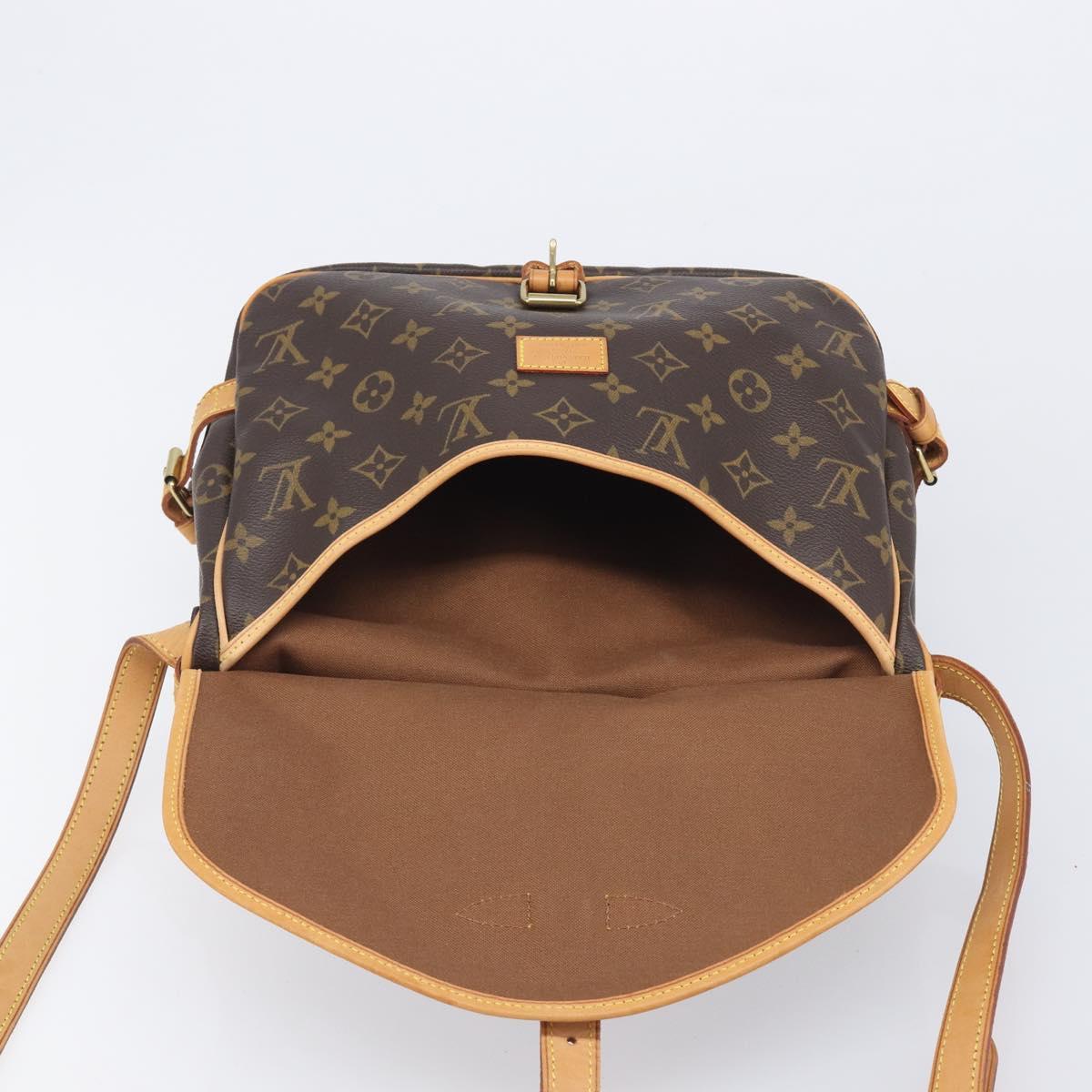 LOUIS VUITTON Monogram Saumur 30 Shoulder Bag M42256 LV Auth 209097V